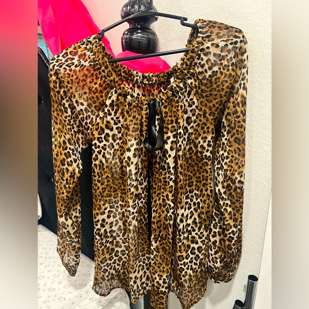 Gentle used sheer blouse cheeta print